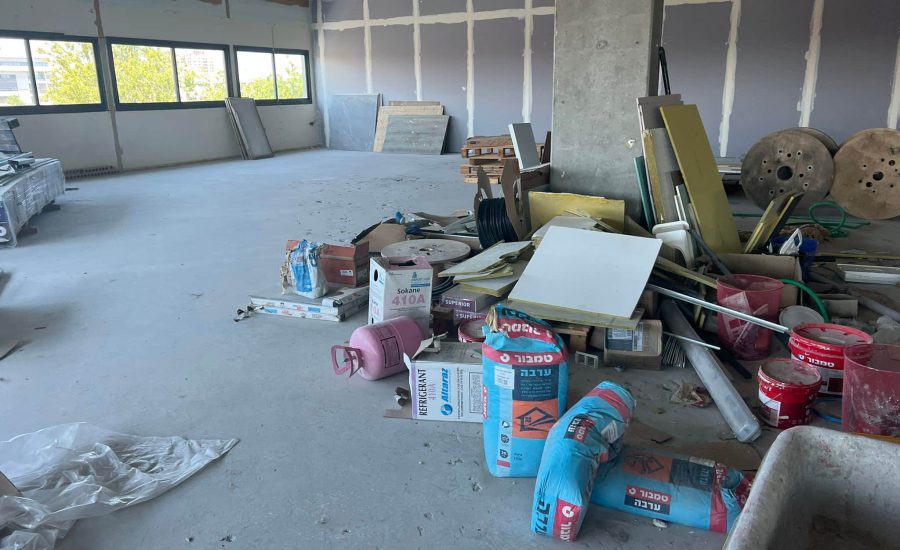 משרדים להשכרה בנתניה 750 מ"ר באזור תעשייה פולג ספיר