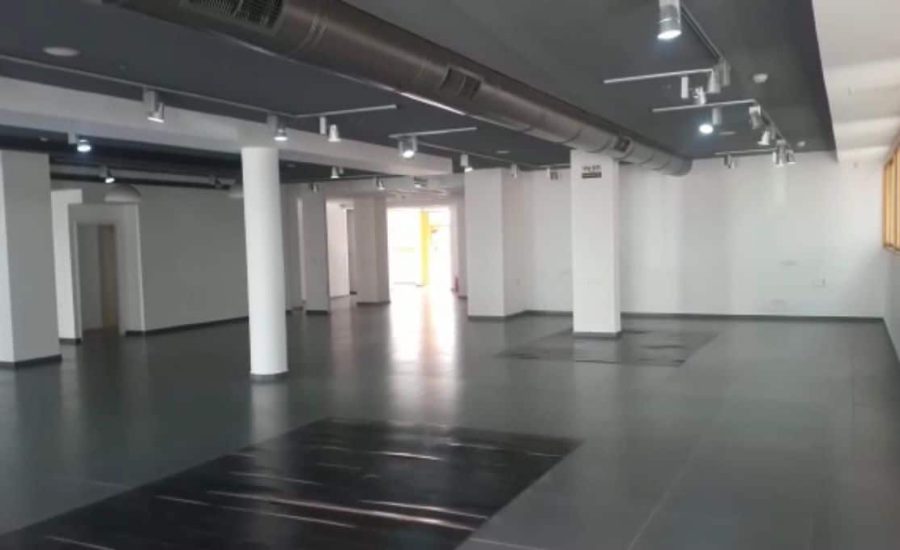 חנות להשכרה בנתניה 500 מטר רחוב הבונים אזור תעשייה פולג (1)" "חנות להשכרה בנתניה 500 מטר רחוב הבונים אזור תעשייה פולג (2)" "חנות להשכרה בנתניה 500 מטר רחוב הבונים אזור תעשייה פולג (3)" "חנות להשכרה בנתניה 500 מטר רחוב הבונים אזור תעשייה פולג (4)" "חנות להשכרה בנתניה 500 מטר רחוב הבונים אזור תעשייה פולג (5)" "חנות להשכרה בנתניה 500 מטר רחוב הבונים אזור תעשייה פולג