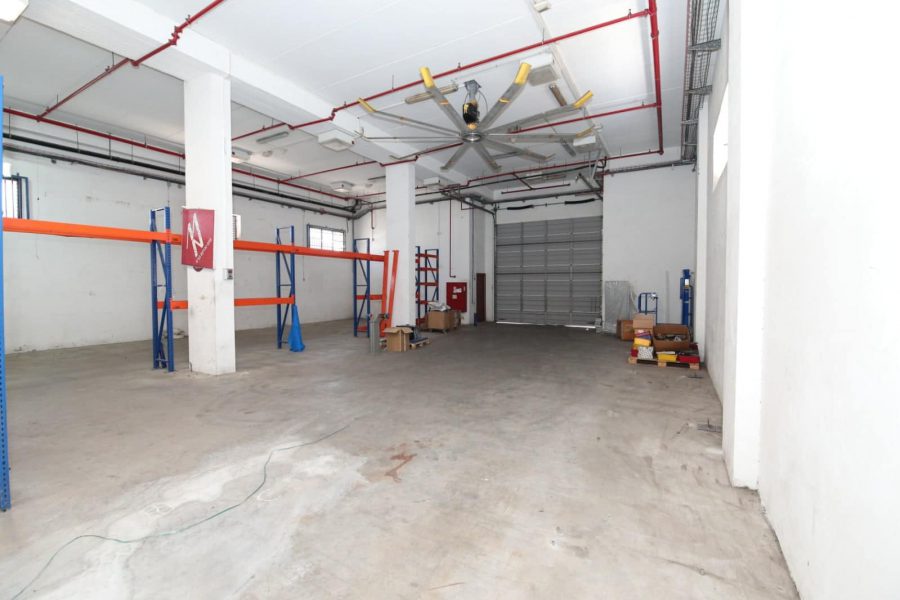 מבנה עצמאי למכירה בנתניה אזור התעשייה פולג ספיר