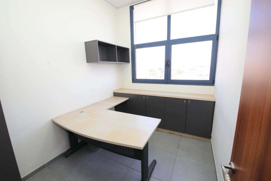 מבנה עצמאי למכירה בנתניה אזור התעשייה פולג ספיר