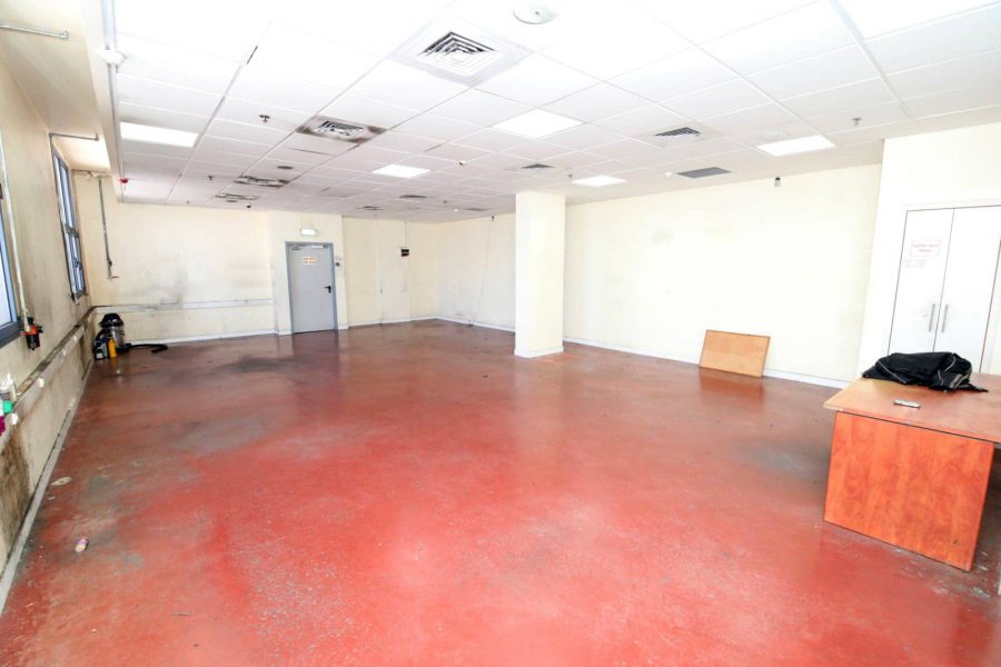 בניין עצמאי למכירה בנתניה אזור התעשייה פולג ספיר