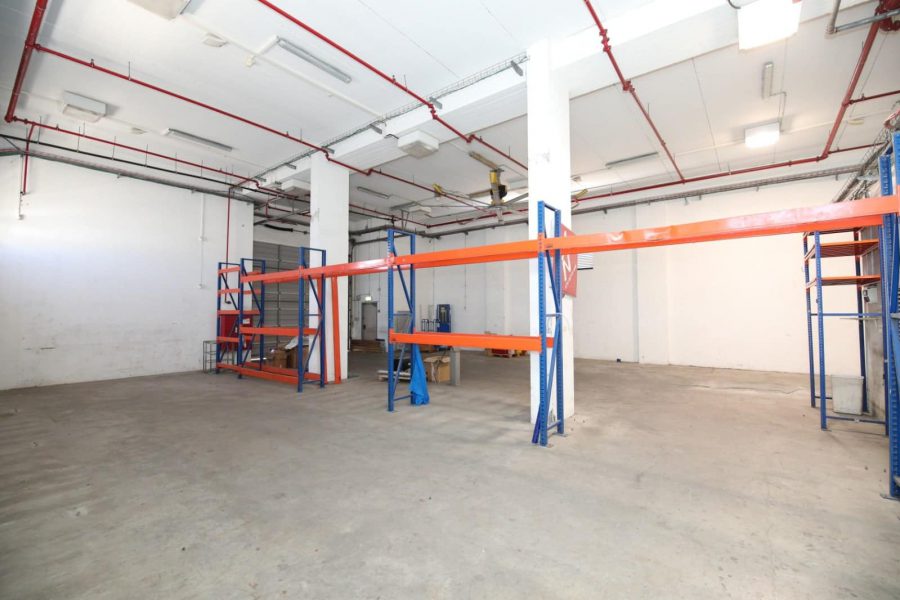 מבנה עצמאי למכירה בנתניה אזור התעשייה פולג ספיר