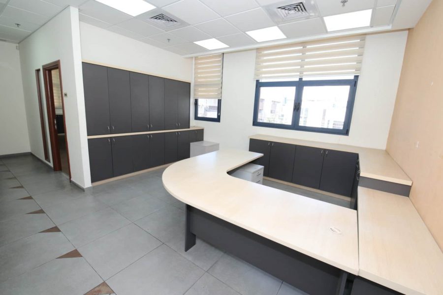 מבנה עצמאי למכירה בנתניה אזור התעשייה פולג ספיר