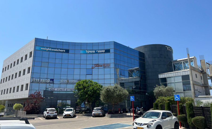 משרד להשכרה 350 מר בגרנד נטר שפונדר פדלון