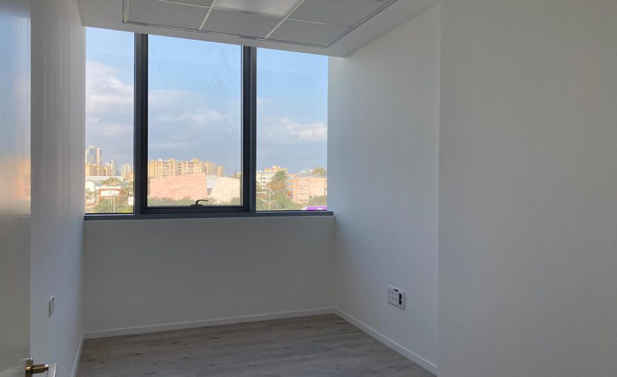 משרד למכירה 61.6 מר בנתניה