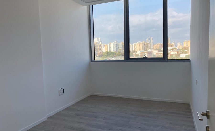 משרד למכירה 61.6 מר בנתניה