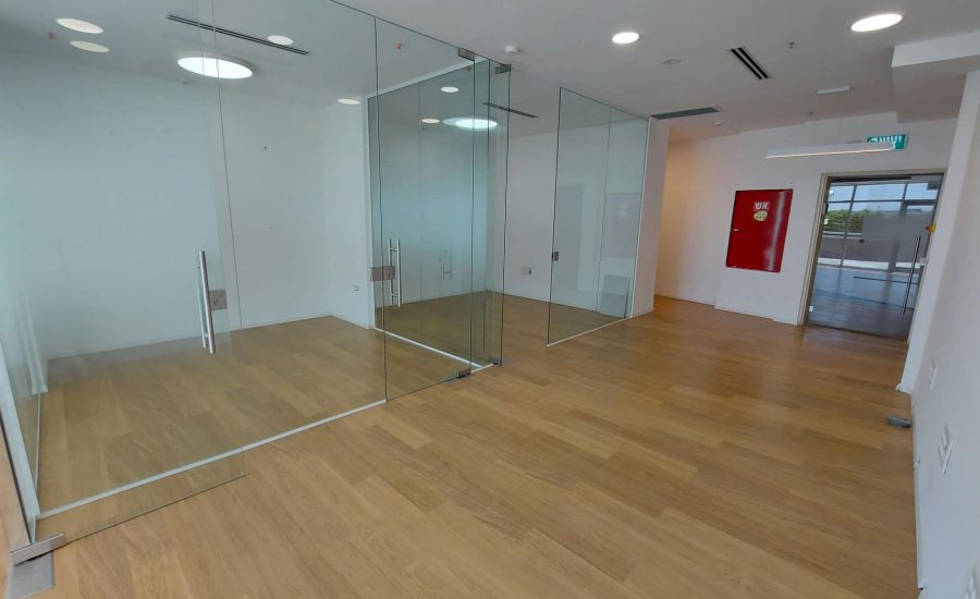 משרדים להשכרה בנתניה בניין טיטניום קומה 1 ברחוב הגביש 4