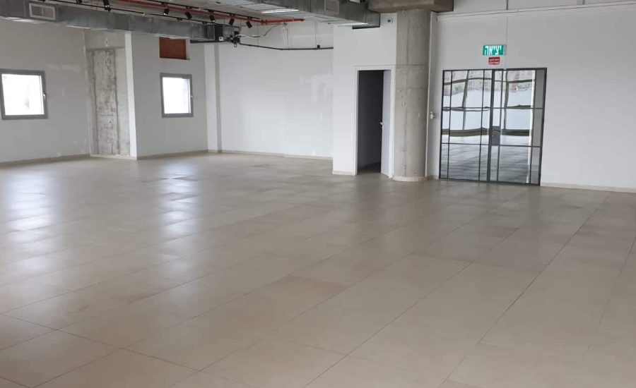 משרדים להשכרה בנתניה רחוב פנחס בלקני קרית יהלום