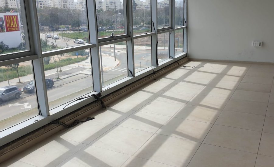 משרדים להשכרה בנתניה רחוב פנחס בלקני קרית יהלום